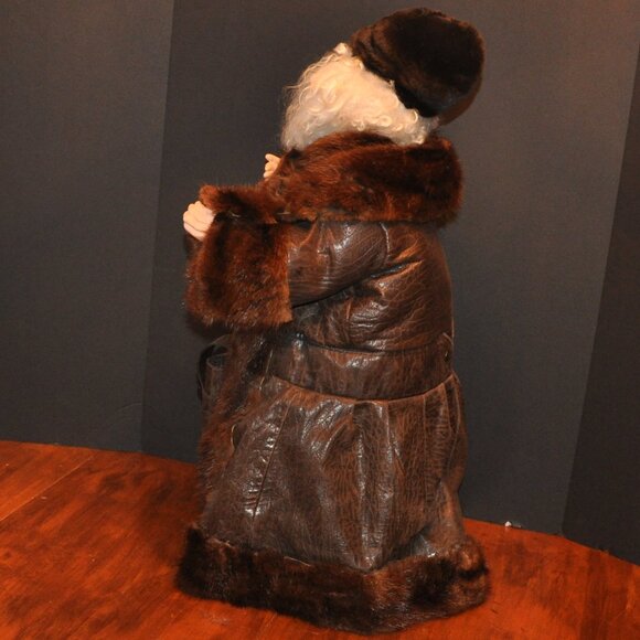 Old World Woodland Santa Handmade Upcycled Leather Beaver Fur Coat 26" Tall - Picture 7 of 10
